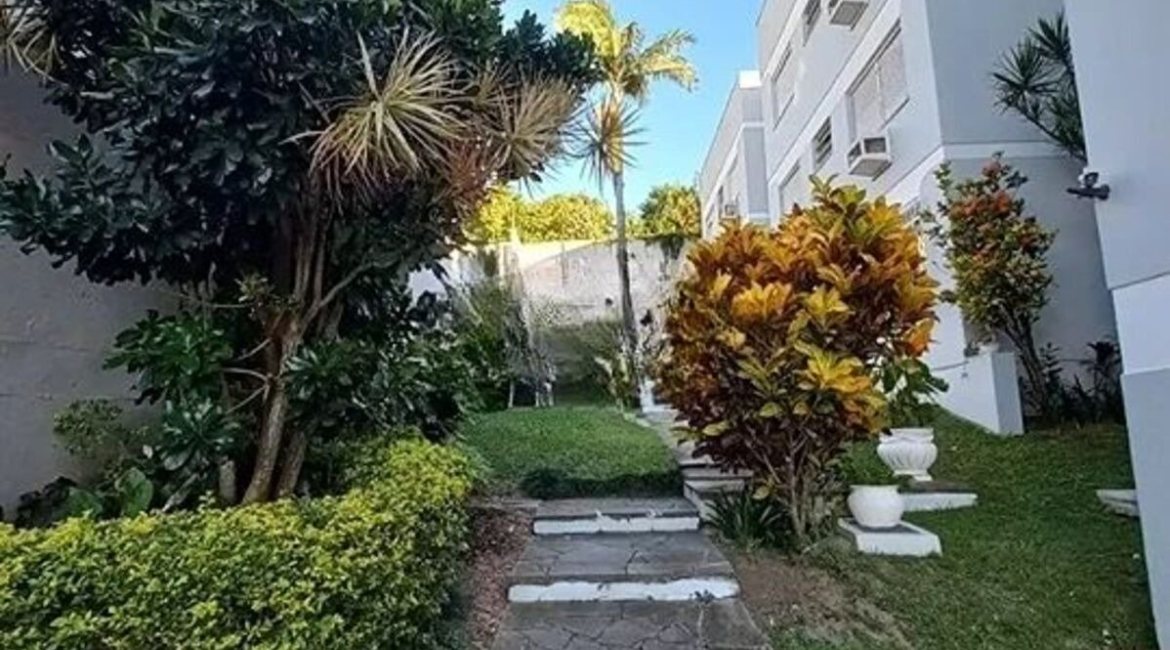 Apartamento à venda com 63m², 2 dormitórios, 1 vaga, no bairro Tristeza em Porto Alegre
