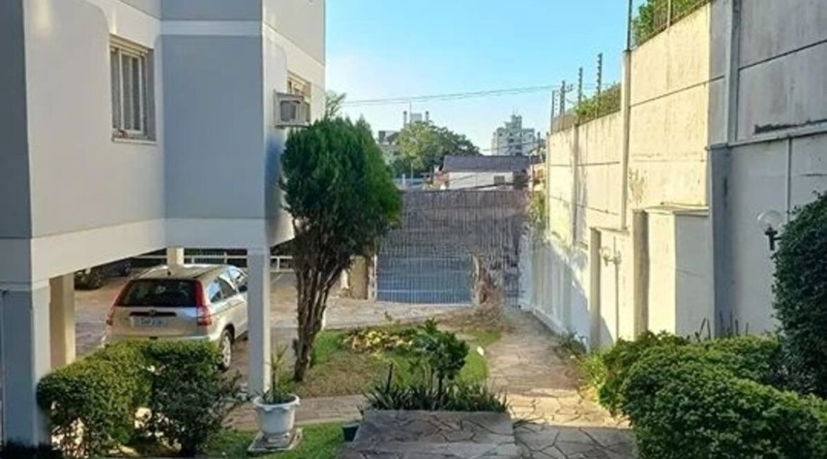 Apartamento à venda com 63m², 2 dormitórios, 1 vaga, no bairro Tristeza em Porto Alegre