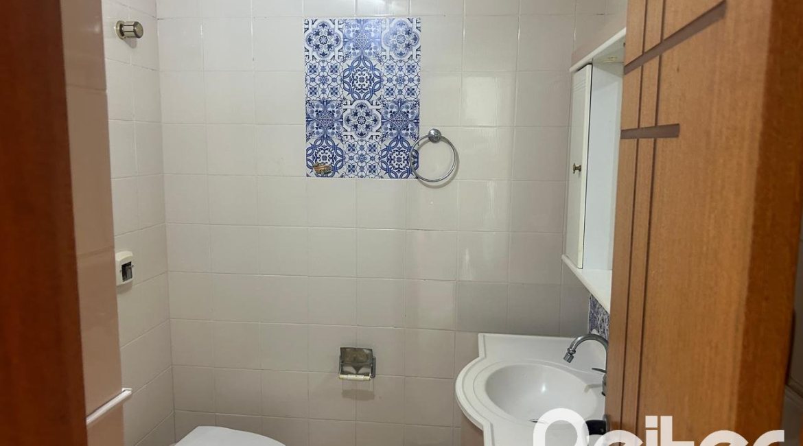 Apartamento à venda com 69m², 2 dormitórios, 1 vaga, no bairro Cristal em Porto Alegre