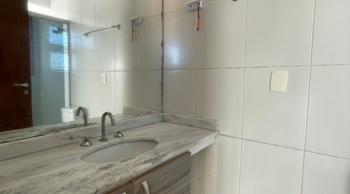 Casa em Condomínio à venda com 98m², 3 dormitórios, 1 suíte, 2 vagas, no bairro Espírito Santo em Porto Alegre
