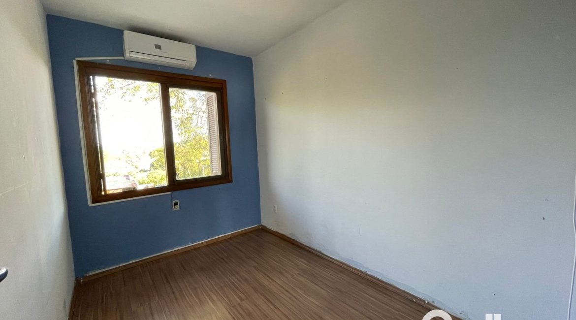 Casa em Condomínio à venda com 98m², 3 dormitórios, 1 suíte, 2 vagas, no bairro Espírito Santo em Porto Alegre