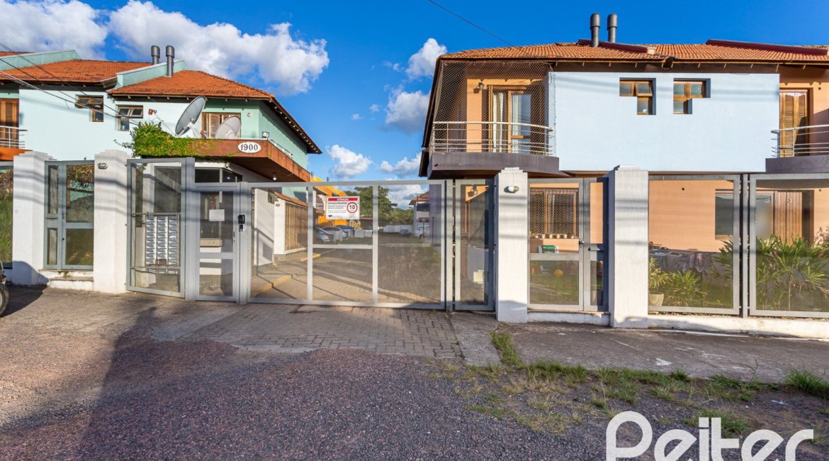 Casa em Condomínio à venda com 98m², 3 dormitórios, 1 suíte, 2 vagas, no bairro Espírito Santo em Porto Alegre