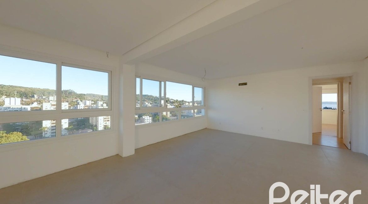 Apartamento à venda com 143m², 3 dormitórios, 1 suíte, 2 vagas, no bairro Tristeza em PORTO ALEGRE
