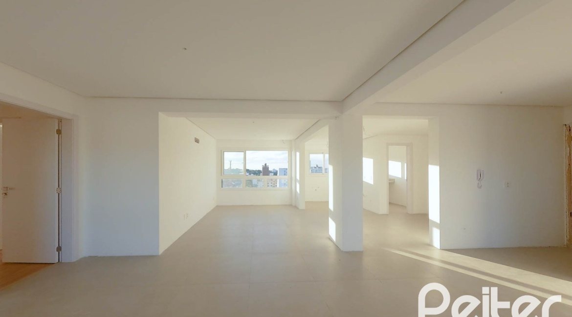 Apartamento à venda com 143m², 3 dormitórios, 1 suíte, 2 vagas, no bairro Tristeza em PORTO ALEGRE