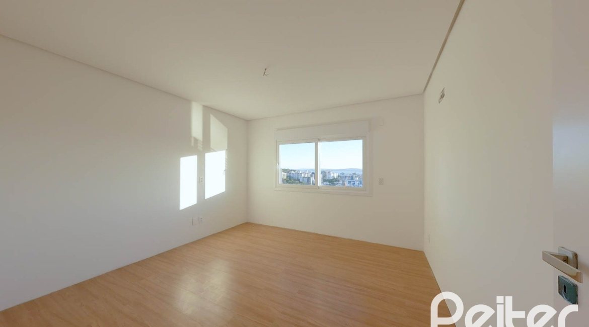 Apartamento à venda com 143m², 3 dormitórios, 1 suíte, 2 vagas, no bairro Tristeza em PORTO ALEGRE