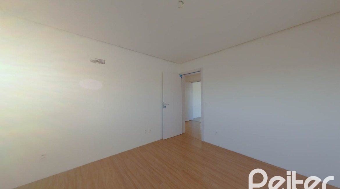 Apartamento à venda com 143m², 3 dormitórios, 1 suíte, 2 vagas, no bairro Tristeza em PORTO ALEGRE