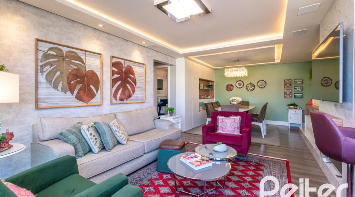 Apartamento à venda com 143m², 3 dormitórios, 1 suíte, 2 vagas, no bairro Tristeza em PORTO ALEGRE