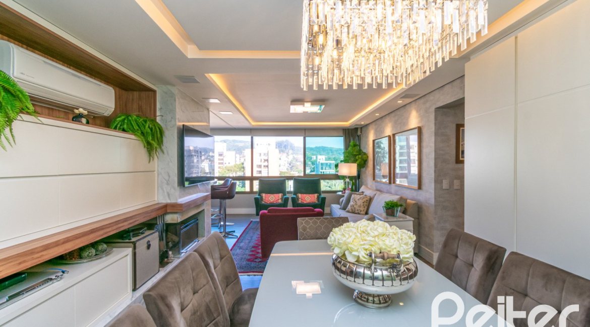 Apartamento à venda com 143m², 3 dormitórios, 1 suíte, 2 vagas, no bairro Tristeza em PORTO ALEGRE