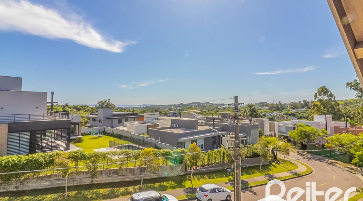 Casa em Condomínio à venda com 395m², 4 dormitórios, 4 suítes, 4 vagas, no bairro Alphaville em PORTO ALEGRE