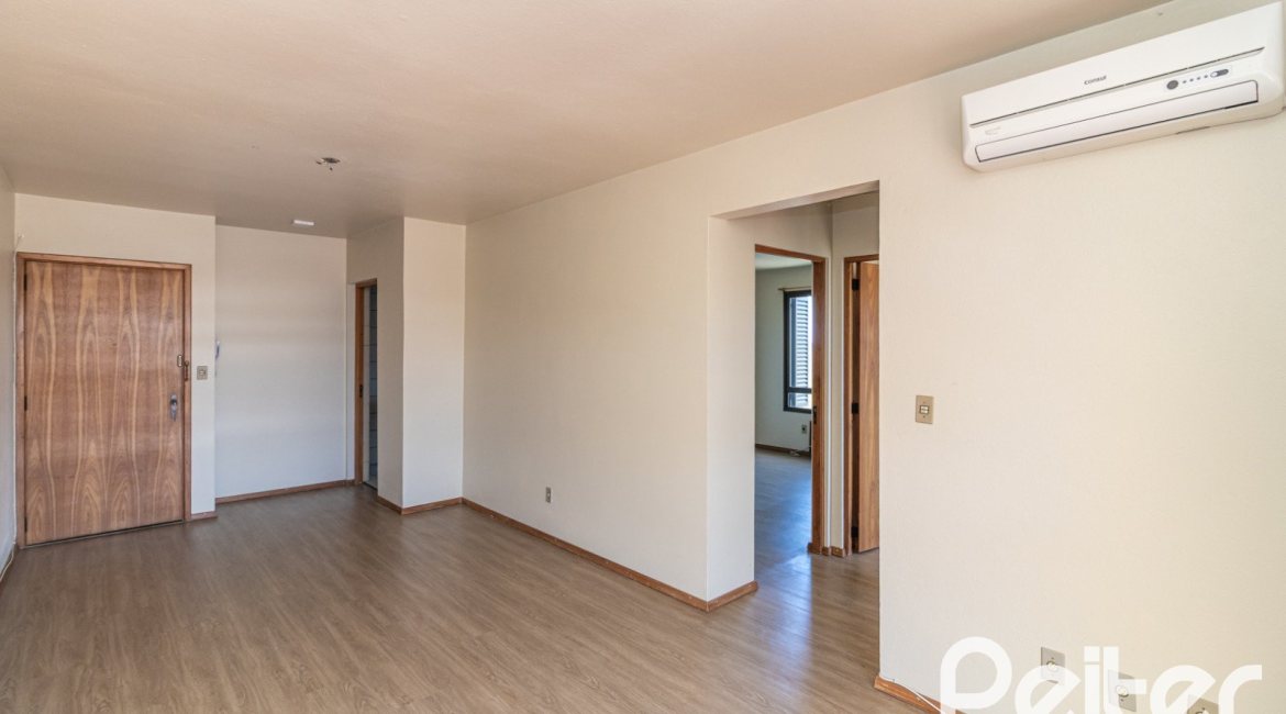 Apartamento à venda com 70m², 2 dormitórios, 1 vaga, no bairro Tristeza em Porto Alegre