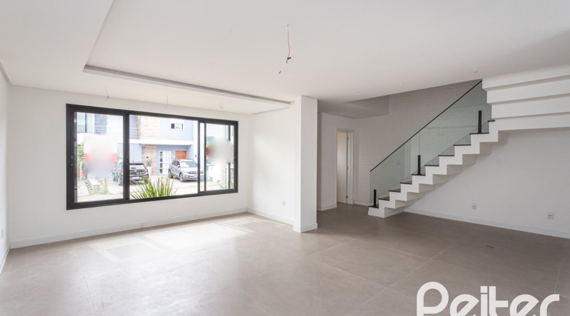 Casa em Condomínio à venda com 148m², 3 dormitórios, 3 suítes, 2 vagas, no bairro Ipanema em Porto Alegre