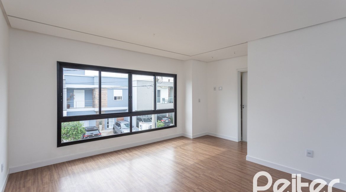 Casa em Condomínio à venda com 148m², 3 dormitórios, 3 suítes, 2 vagas, no bairro Ipanema em Porto Alegre