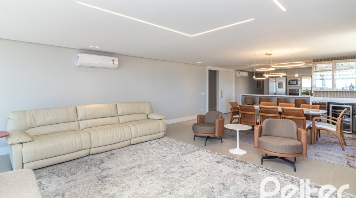 Apartamento à venda com 217m², 3 dormitórios, 3 suítes, 3 vagas, no bairro Tristeza em PORTO ALEGRE