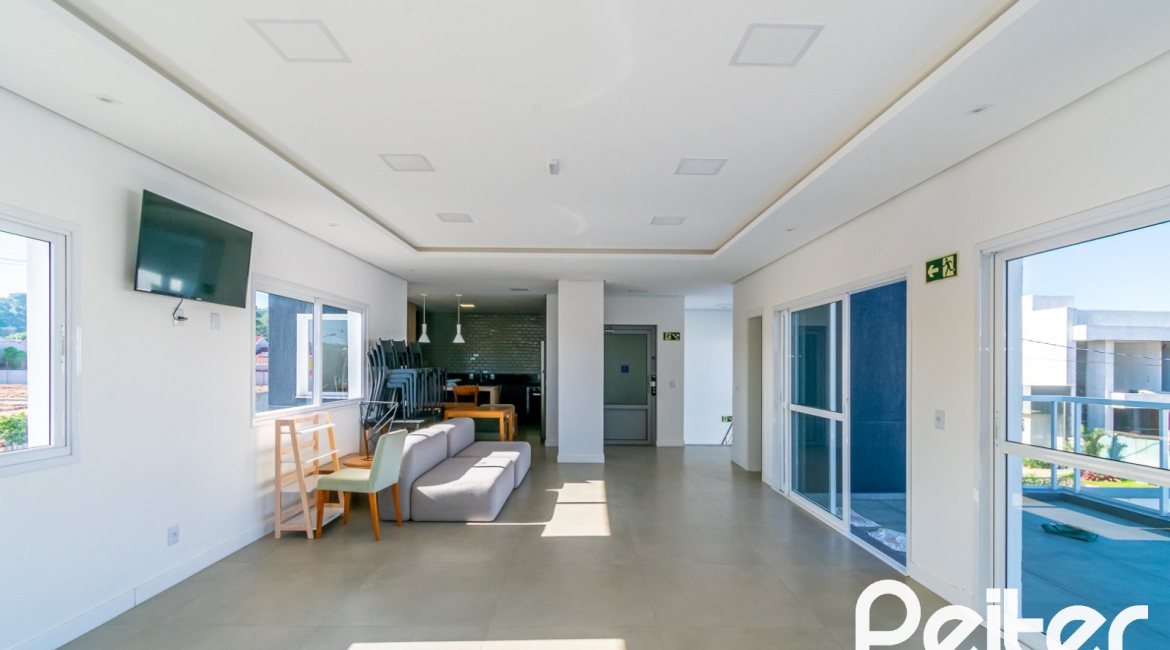 Casa em Condomínio à venda com 150m², 3 dormitórios, 3 suítes, 2 vagas, no bairro Ipanema em Porto Alegre