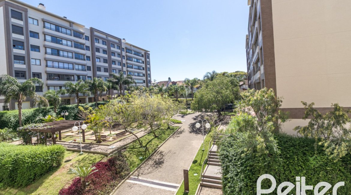 Apartamento à venda com 89m², 3 dormitórios, 1 suíte, 1 vaga, no bairro Ipanema em PORTO ALEGRE