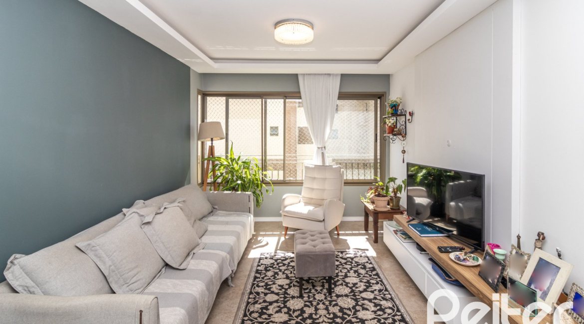 Apartamento à venda com 89m², 3 dormitórios, 1 suíte, 1 vaga, no bairro Ipanema em PORTO ALEGRE