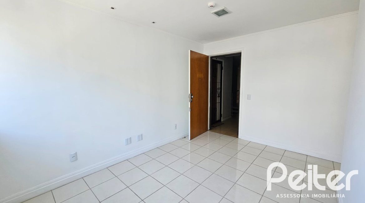 Comercial à venda com 41m², no bairro Tristeza em Porto Alegre