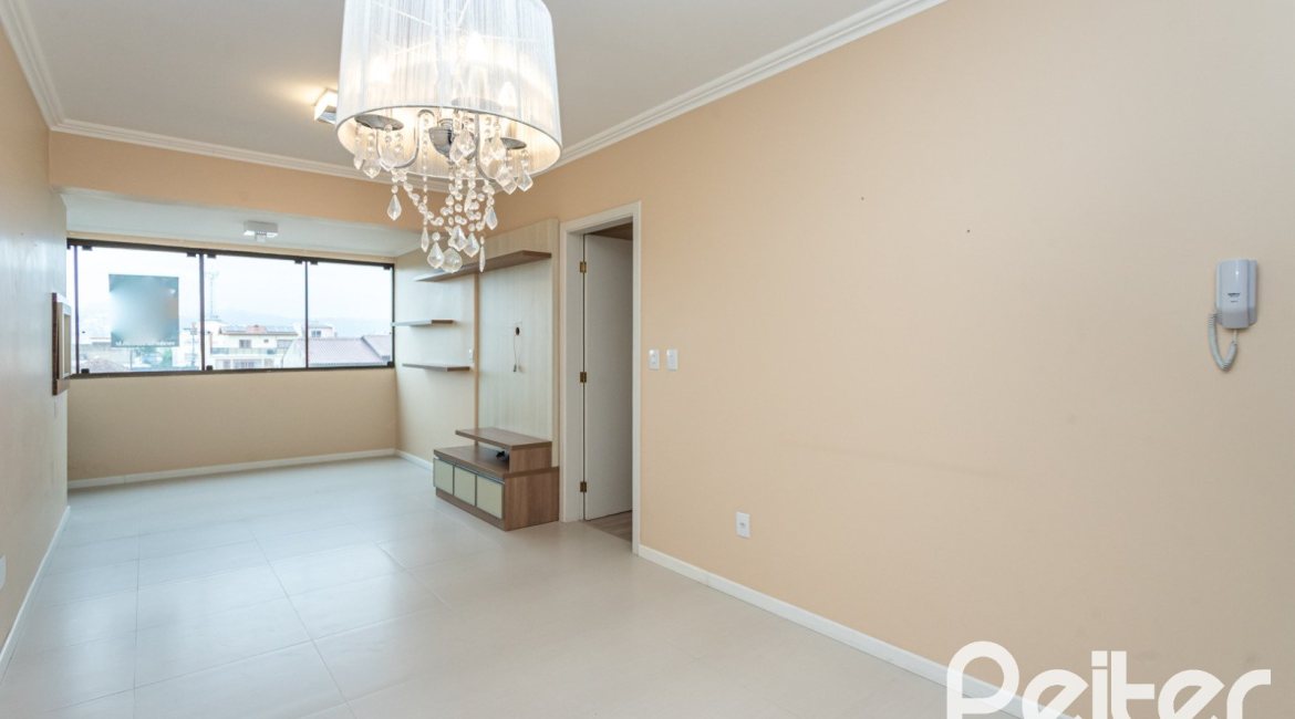 Apartamento à venda com 95m², 3 dormitórios, 1 suíte, 2 vagas, no bairro Tristeza em PORTO ALEGRE