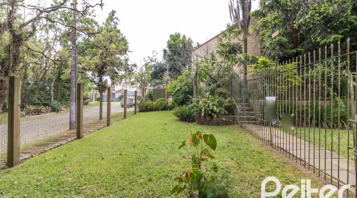 Terreno à venda com 450m², no bairro Ipanema em Porto Alegre