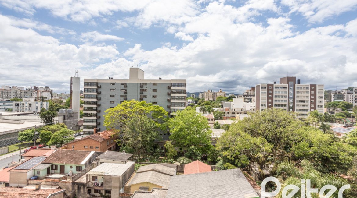 Apartamento à venda com 90m², 3 dormitórios, 1 suíte, 2 vagas, no bairro Tristeza em PORTO ALEGRE