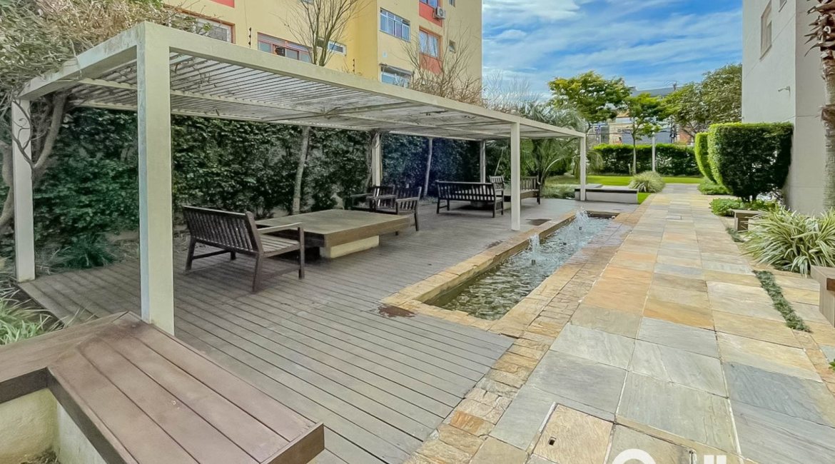 Apartamento à venda com 120m², 3 dormitórios, 3 suítes, 2 vagas, no bairro Menino Deus em Porto Alegre