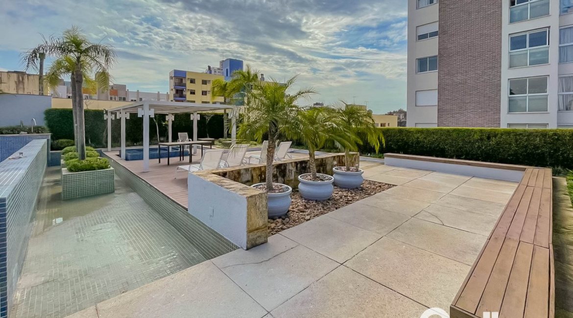 Apartamento à venda com 120m², 3 dormitórios, 3 suítes, 2 vagas, no bairro Menino Deus em Porto Alegre