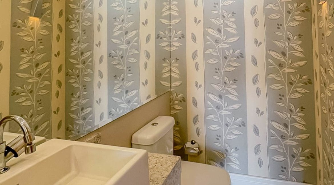 Apartamento à venda com 120m², 3 dormitórios, 3 suítes, 2 vagas, no bairro Menino Deus em Porto Alegre