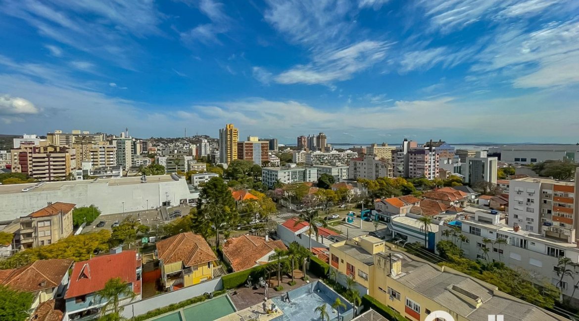Apartamento à venda com 120m², 3 dormitórios, 3 suítes, 2 vagas, no bairro Menino Deus em Porto Alegre