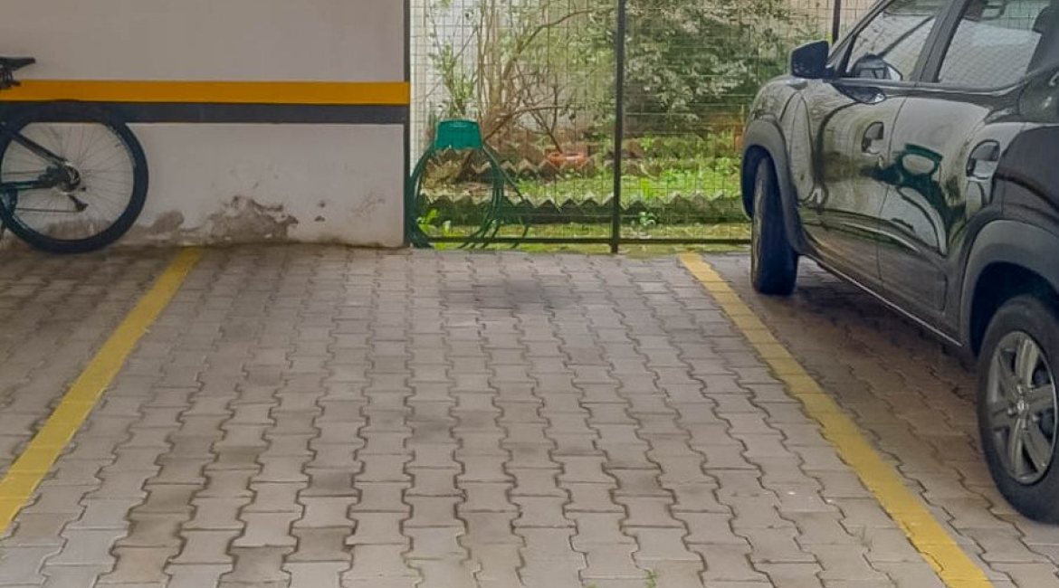 Apartamento à venda com 40m², 1 dormitório, 1 vaga, no bairro Cristal em PORTO ALEGRE