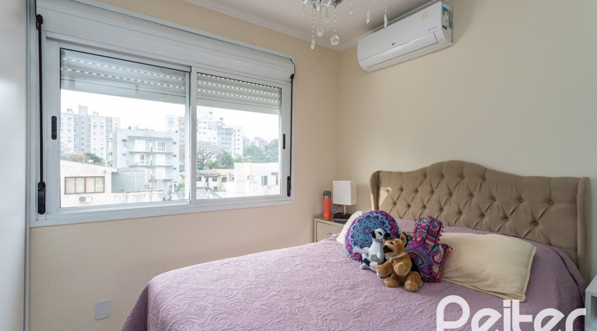 Apartamento à venda com 86m², 3 dormitórios, 1 suíte, 2 vagas, no bairro Tristeza em PORTO ALEGRE