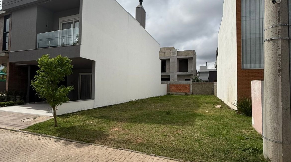 Terreno à venda com 157m², no bairro Ipanema em Porto Alegre