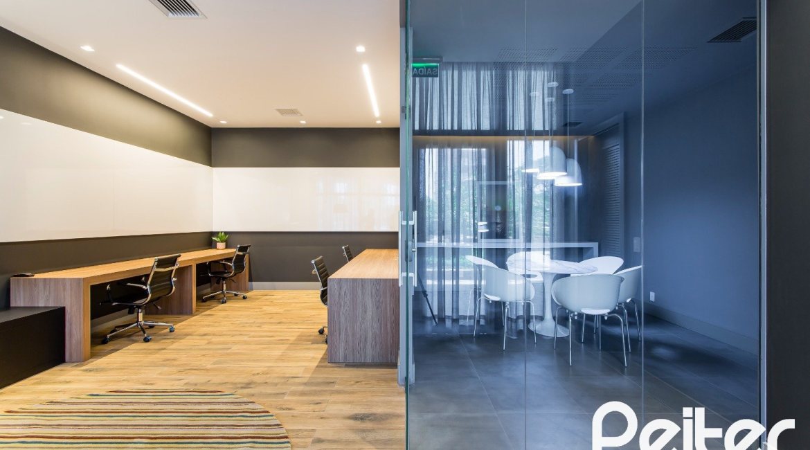 Apartamento à venda com 149m², 3 dormitórios, 3 suítes, 2 vagas, no bairro Tristeza em Porto Alegre