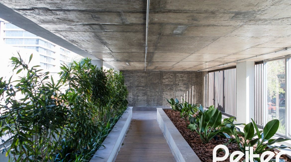 Apartamento à venda com 149m², 3 dormitórios, 3 suítes, 2 vagas, no bairro Tristeza em Porto Alegre