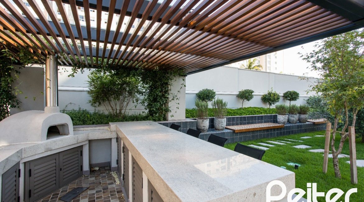 Apartamento à venda com 149m², 3 dormitórios, 3 suítes, 2 vagas, no bairro Tristeza em Porto Alegre