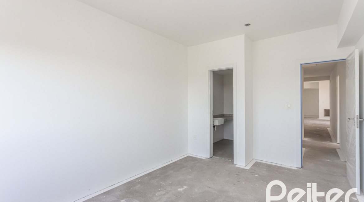 Apartamento à venda com 149m², 3 dormitórios, 3 suítes, 2 vagas, no bairro Tristeza em Porto Alegre