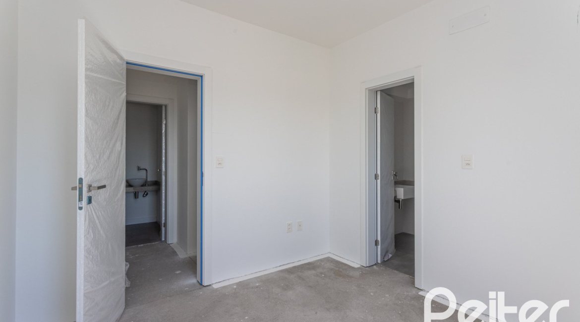 Apartamento à venda com 149m², 3 dormitórios, 3 suítes, 2 vagas, no bairro Tristeza em Porto Alegre