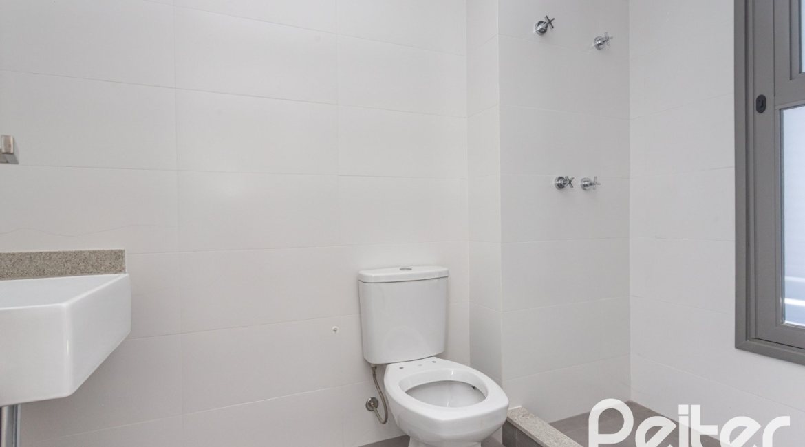 Apartamento à venda com 149m², 3 dormitórios, 3 suítes, 2 vagas, no bairro Tristeza em Porto Alegre