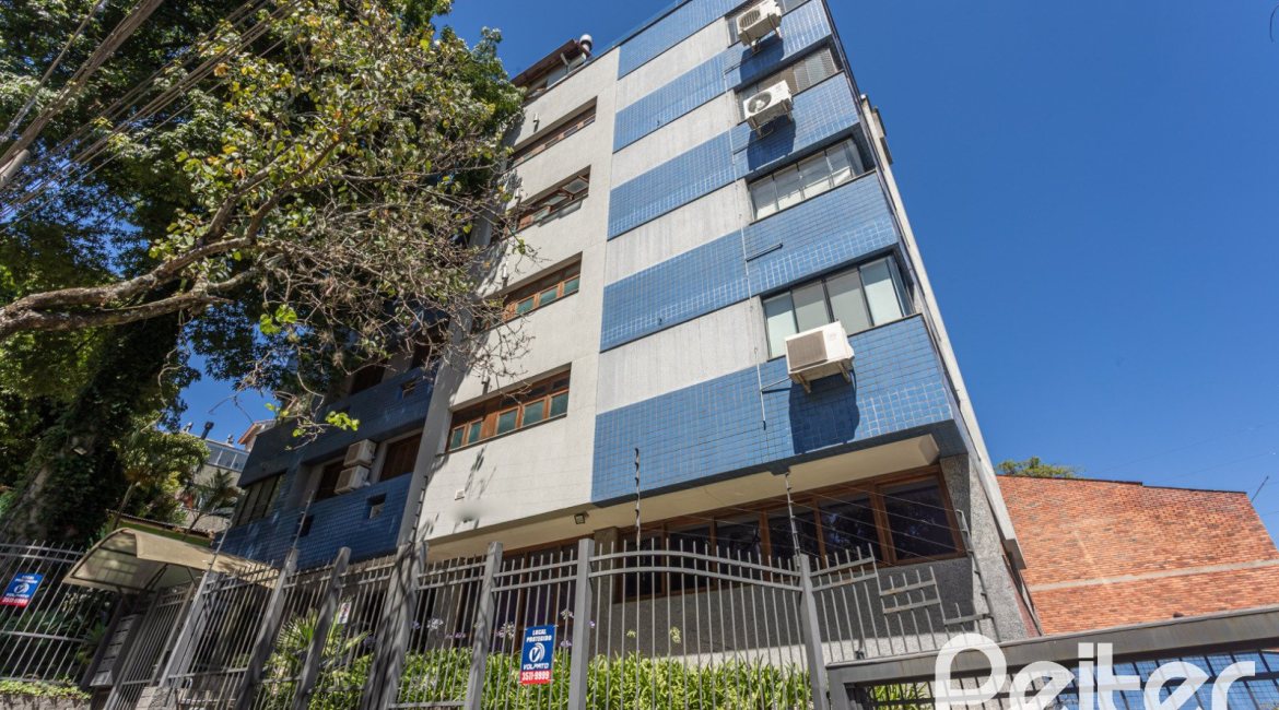 Apartamento à venda com 106m², 3 dormitórios, 1 suíte, 2 vagas, no bairro Menino Deus em Porto Alegre