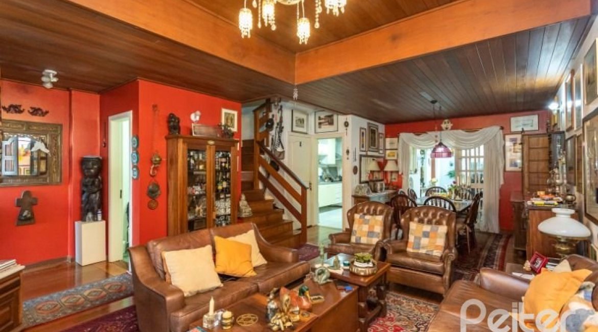 Casa em Condomínio à venda com 227m², 3 dormitórios, 1 suíte, 3 vagas, no bairro Tristeza em Porto Alegre