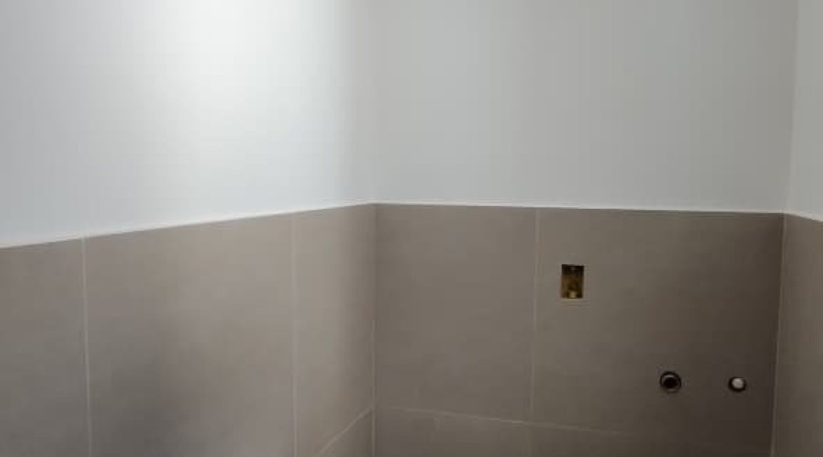 Casa à venda com 74m², 2 dormitórios, 1 suíte, 2 vagas, no bairro Nonoai em Porto Alegre