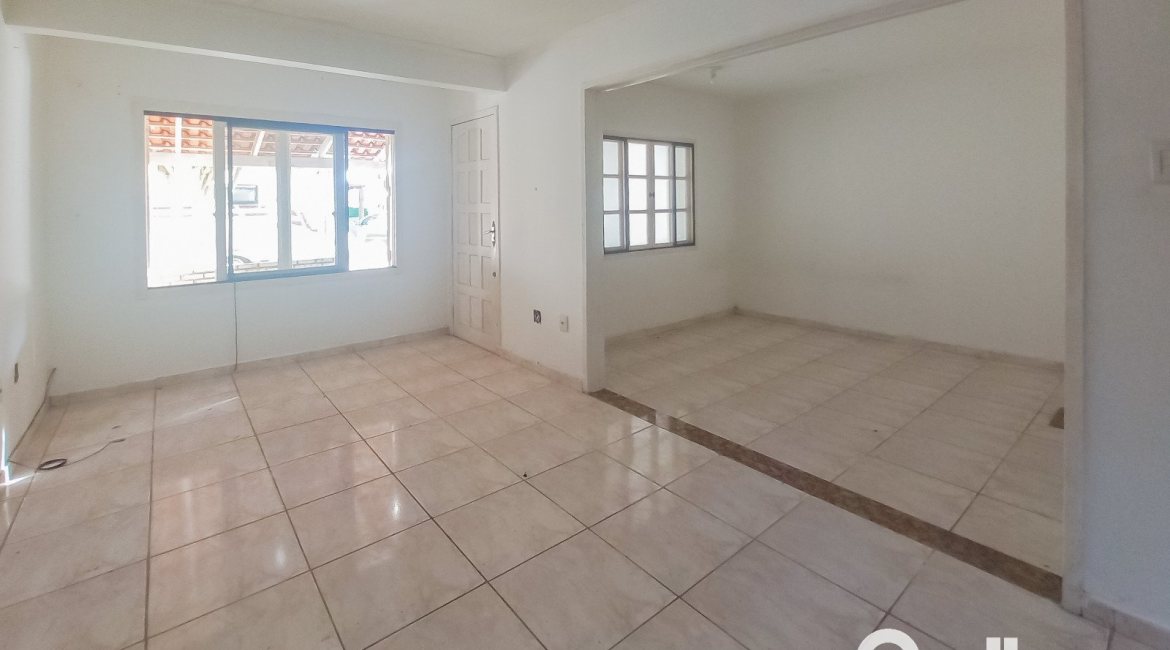 Casa em Condomínio à venda com 122m², 3 dormitórios, 2 vagas, no bairro Cavalhada em Porto Alegre