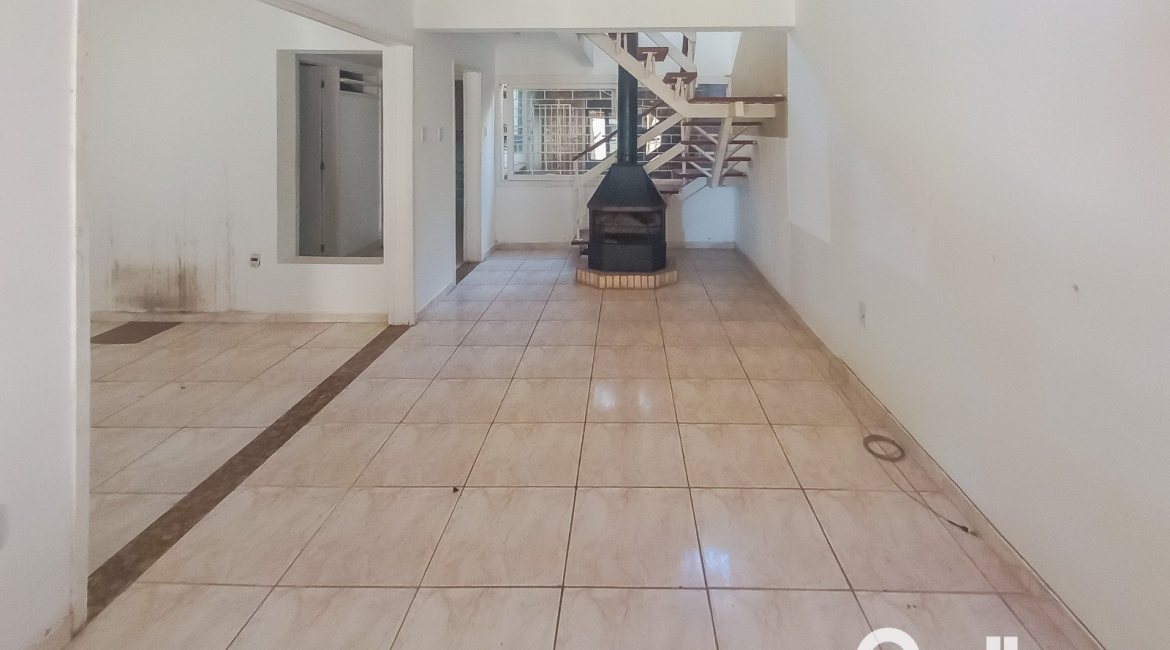 Casa em Condomínio à venda com 122m², 3 dormitórios, 2 vagas, no bairro Cavalhada em Porto Alegre