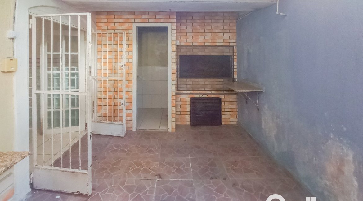 Casa em Condomínio à venda com 122m², 3 dormitórios, 2 vagas, no bairro Cavalhada em Porto Alegre