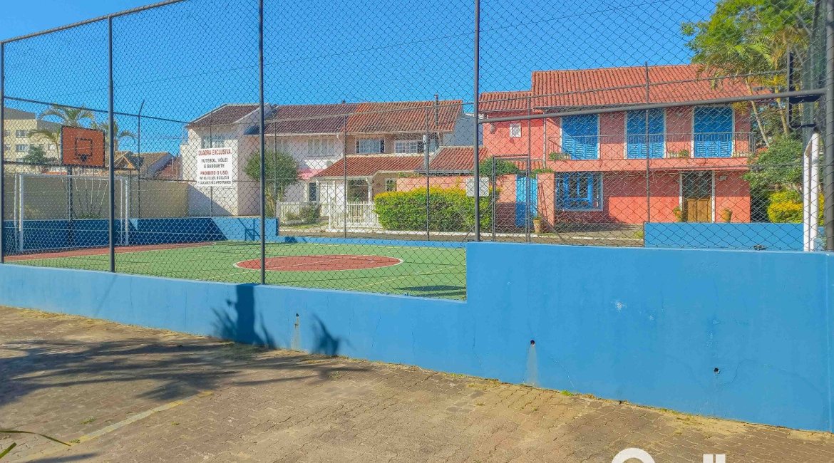 Casa em Condomínio à venda com 122m², 3 dormitórios, 2 vagas, no bairro Cavalhada em Porto Alegre