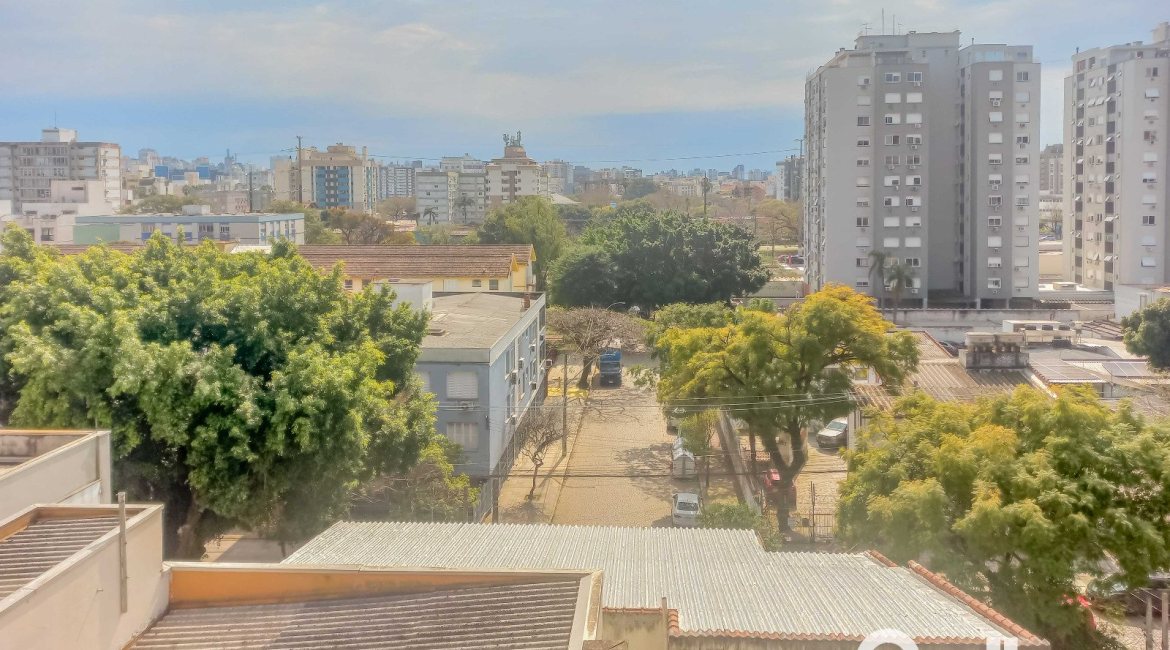 Apartamento à venda com 64m², 2 dormitórios, 1 suíte, 2 vagas, no bairro Menino Deus em Porto Alegre
