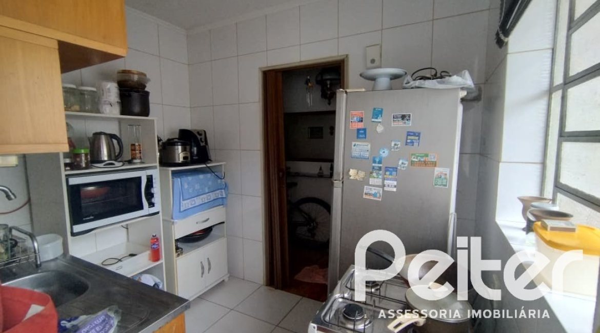 Apartamento à venda com 61m², 2 dormitórios, no bairro Tristeza em Porto Alegre