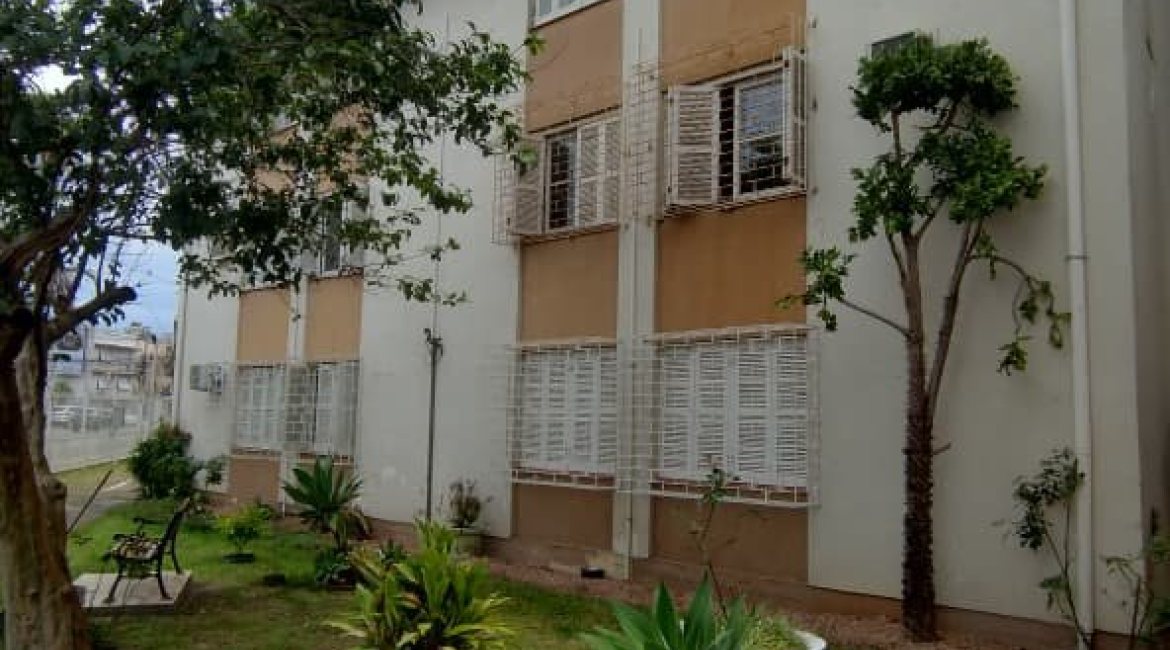 Apartamento à venda com 61m², 2 dormitórios, no bairro Tristeza em Porto Alegre