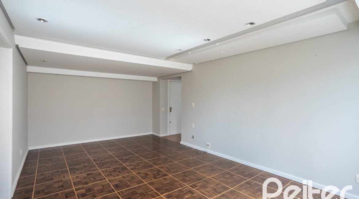 Apartamento à venda com 115m², 3 dormitórios, 1 suíte, 1 vaga, no bairro Menino Deus em Porto Alegre