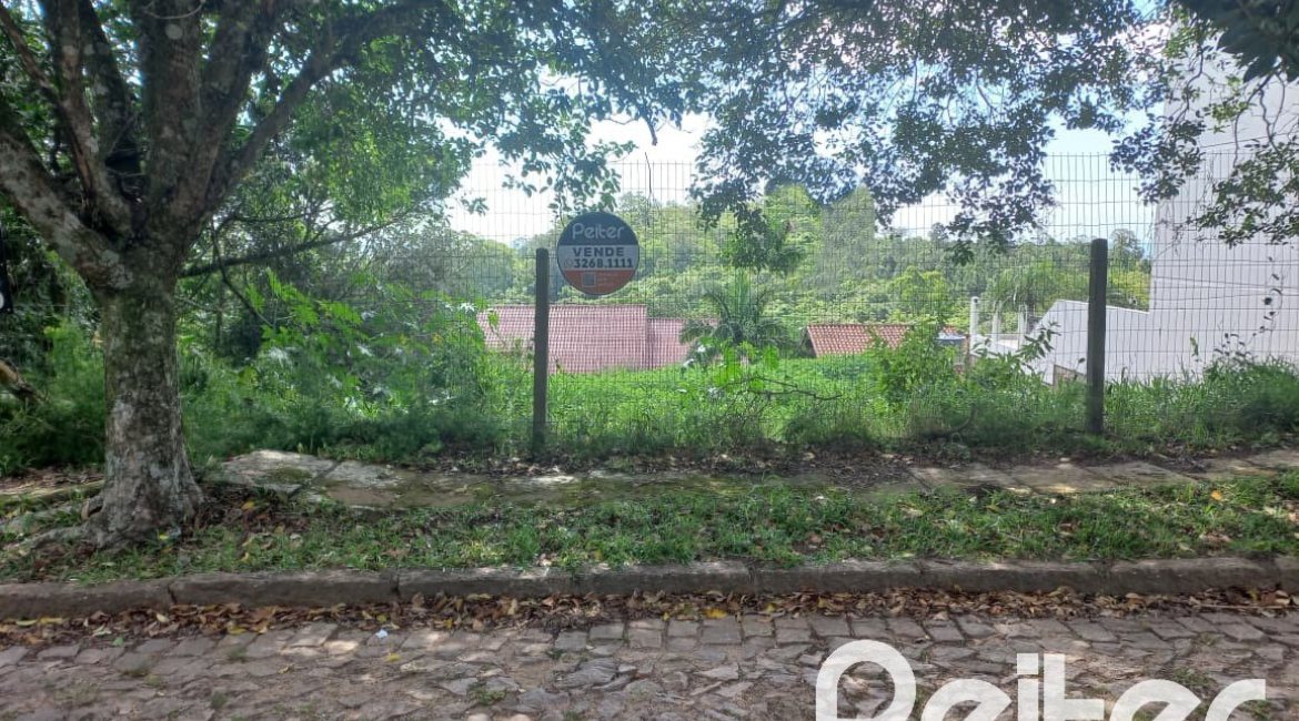 Terreno à venda com 574m², no bairro Teresópolis em Porto Alegre