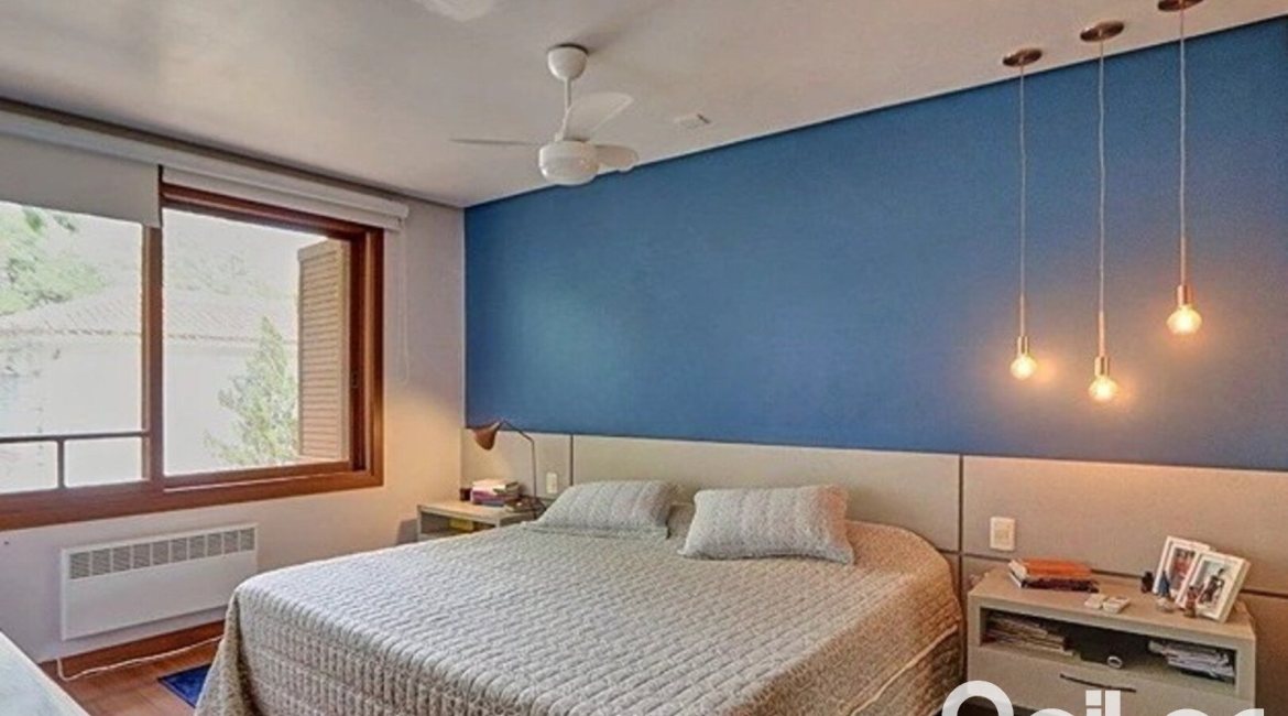 Casa em Condomínio à venda com 338m², 3 dormitórios, 1 suíte, 2 vagas, no bairro Tristeza em PORTO ALEGRE